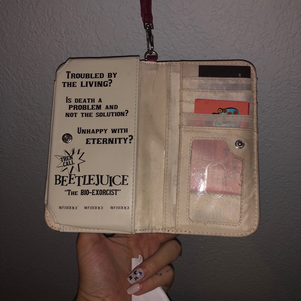 Phone wallet